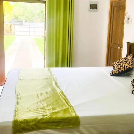 Banksia Villa Unawatuna Exterior photo